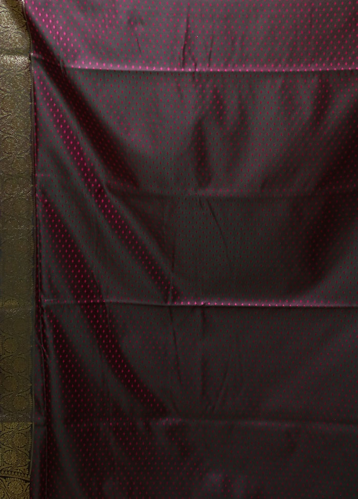 Purple Tanchoi Silk Saree With Blouse Piece