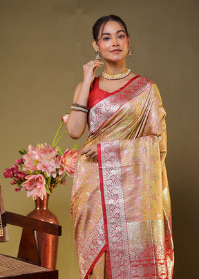Cream Tanchoi Silk Saree With Blouse Piece