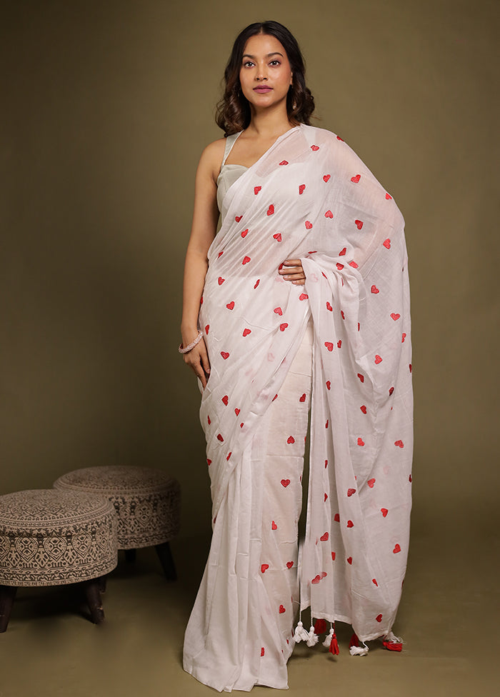 White Matka Silk Saree With Blouse Piece
