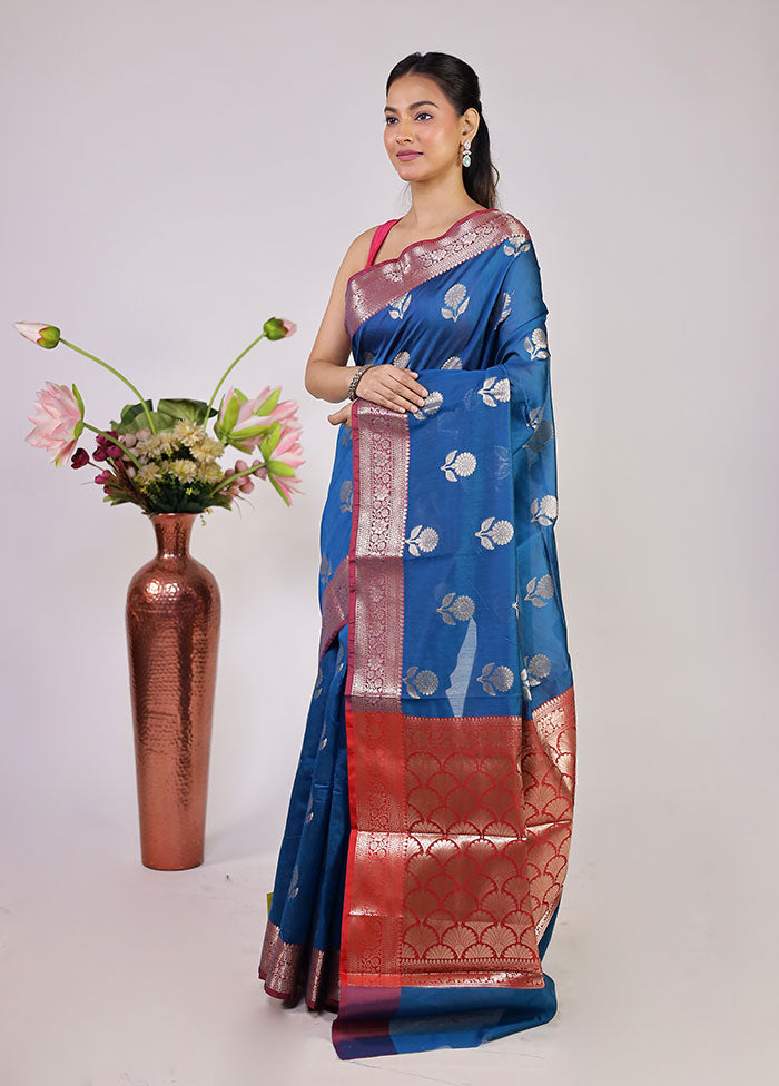 Blue Cotton Saree With Blouse Piece