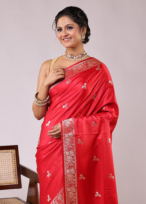 Red Banarasi Silk Saree With Blouse Piece
