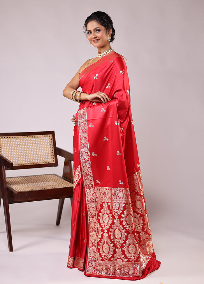 Red Banarasi Silk Saree With Blouse Piece