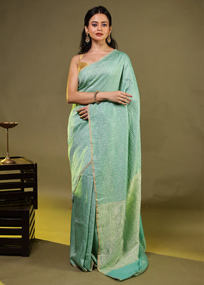 Green Handloom Pure Georgette Saree With Blouse Piece
