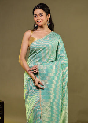 Green Handloom Pure Georgette Saree With Blouse Piece