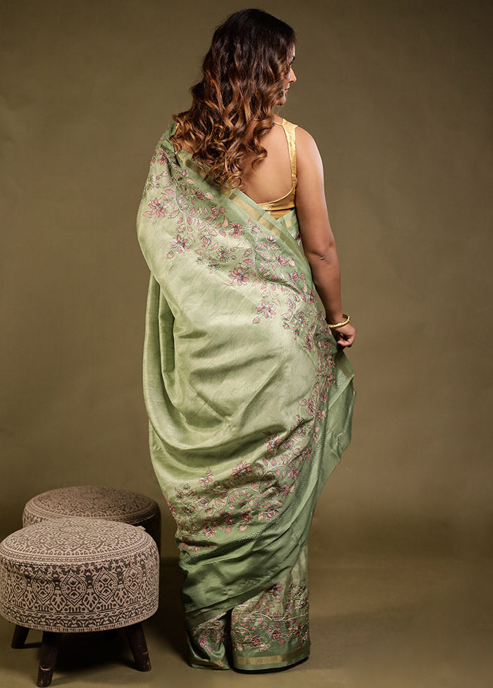 Green Tussar Silk Saree With Blouse Piece
