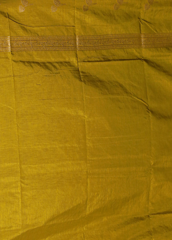 Green Dupion Silk Saree With Blouse Piece