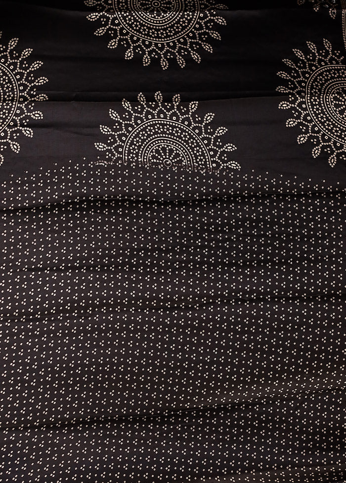 Black Printed Silk Saree Without Blouse Piece