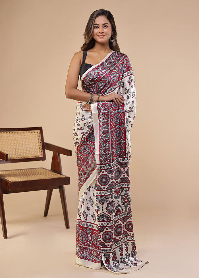 Cream Printed Silk Saree Without Blouse Piece