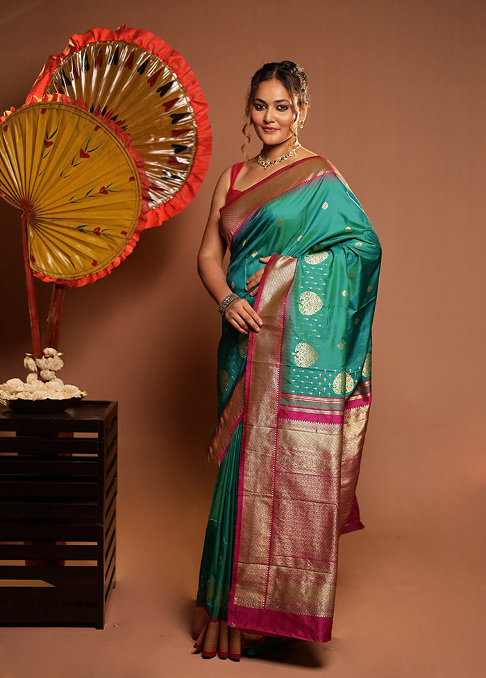 Green Kanjivaram Silk Saree With Blouse Piece