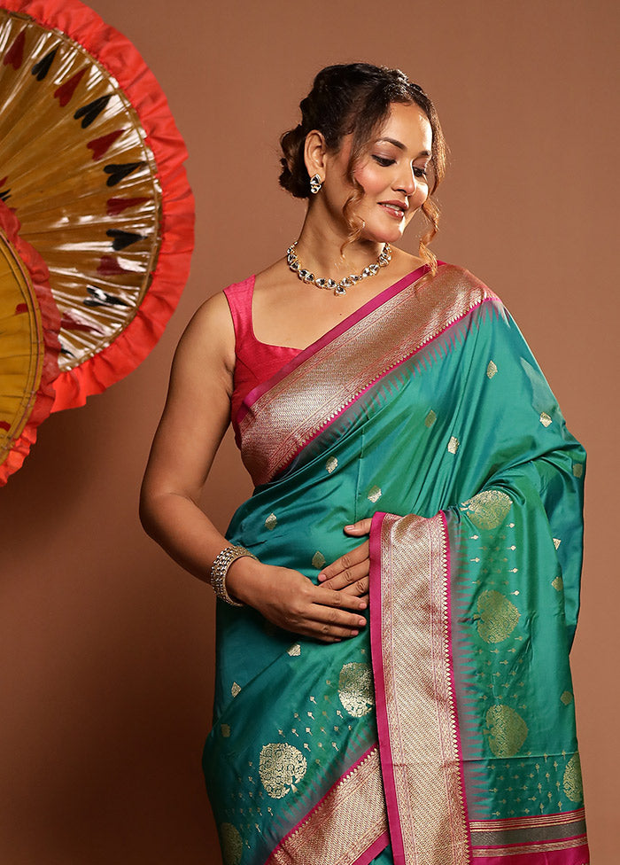 Green Kanjivaram Silk Saree With Blouse Piece