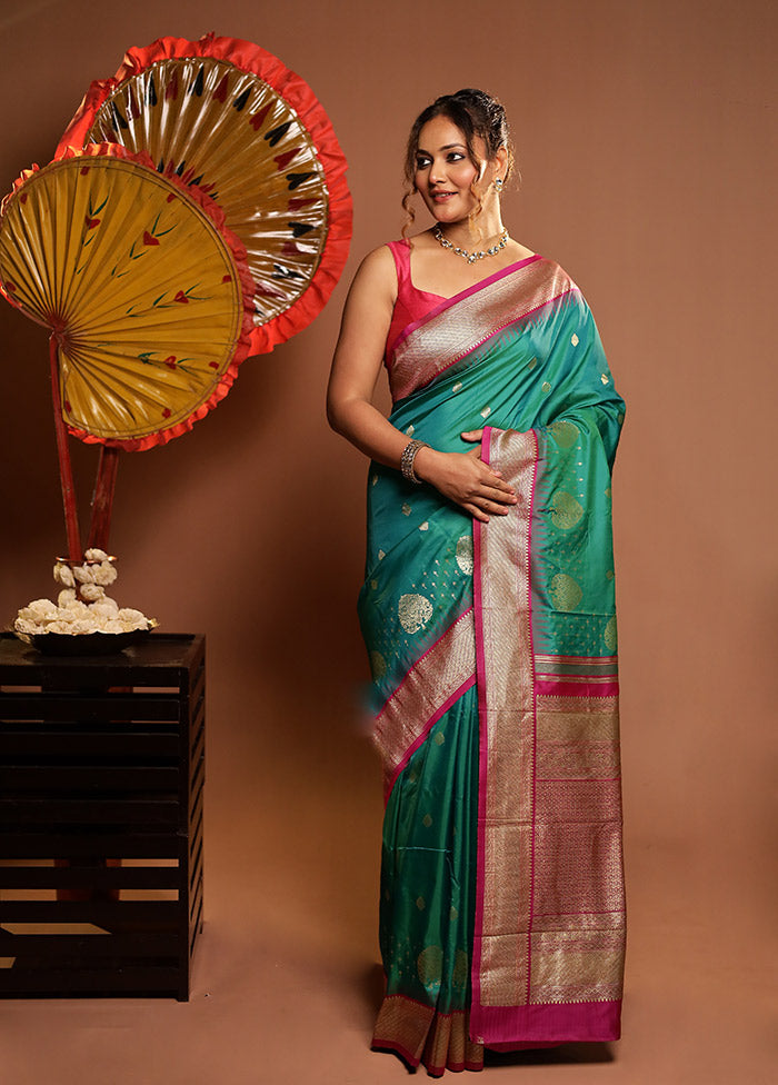 Green Kanjivaram Silk Saree With Blouse Piece