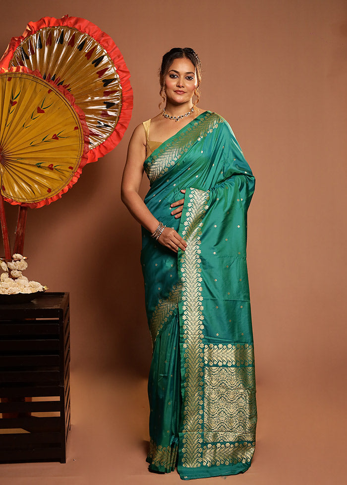 Green Kanjivaram Silk Saree With Blouse Piece