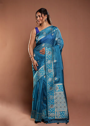 Green Cotton Saree With Blouse Piece
