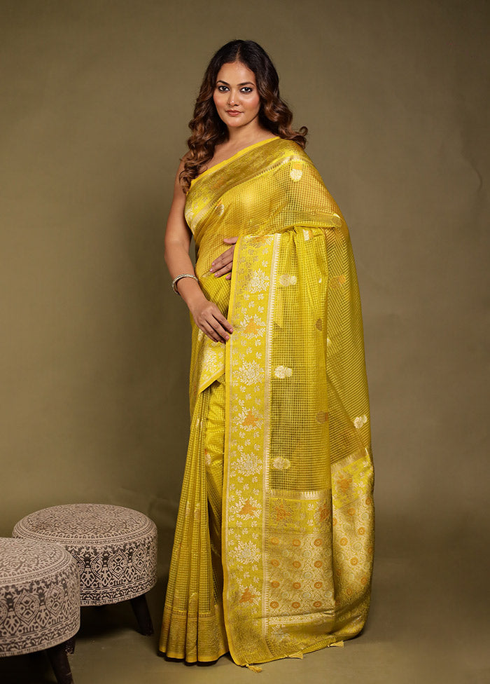 Yellow Cotton Saree With Blouse Piece
