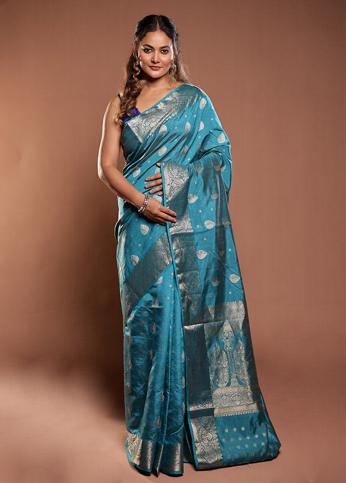 Green Dupion Silk Saree With Blouse Piece