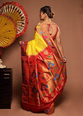 Yellow Handloom Kanchipuram Pure Silk Saree With Blouse Piece