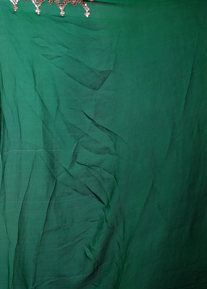 Green Bandhej Saree With Blouse Piece