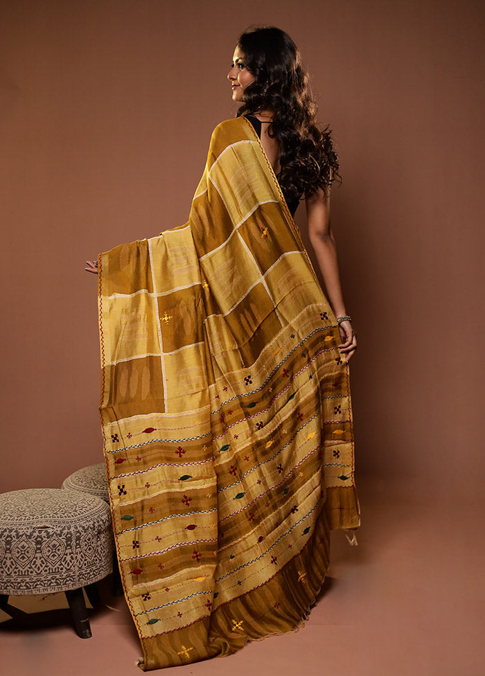 Cream Chanderi Silk Saree With Blouse Piece