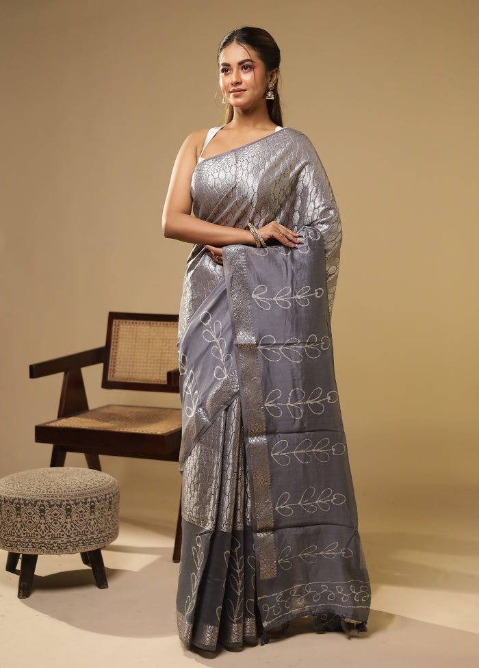 Grey Handloom Chanderi Pure Silk Saree With Blouse Piece
