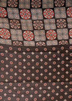 Black Printed Silk Saree With Blouse Piece