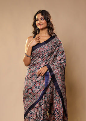 Blue Printed Silk Saree Without Blouse Piece