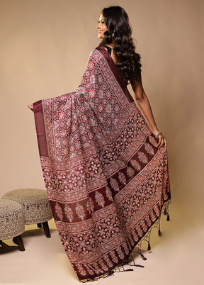 Maroon Printed Silk Saree With Blouse Piece