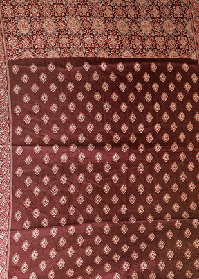 Maroon Printed Silk Saree With Blouse Piece