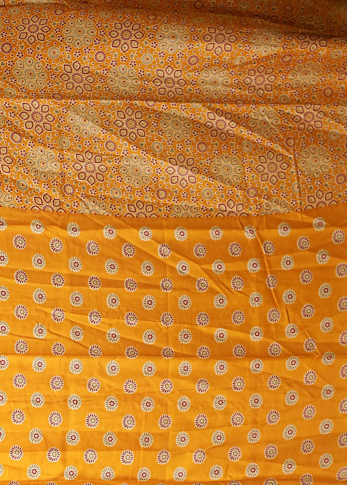 Brown Printed Silk Saree With Blouse Piece