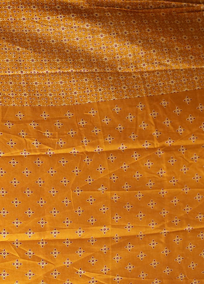 Brown Printed Silk Saree With Blouse Piece