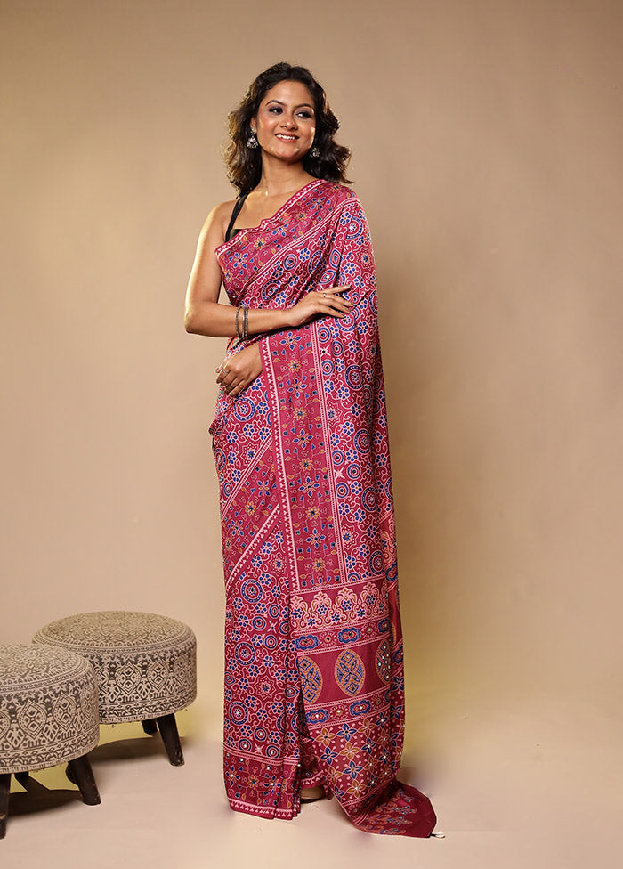 Pink Printed Silk Saree With Blouse Piece