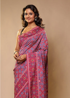 Pink Printed Silk Saree With Blouse Piece