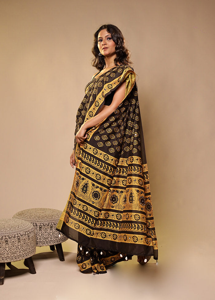 Black Printed Silk Saree With Blouse Piece