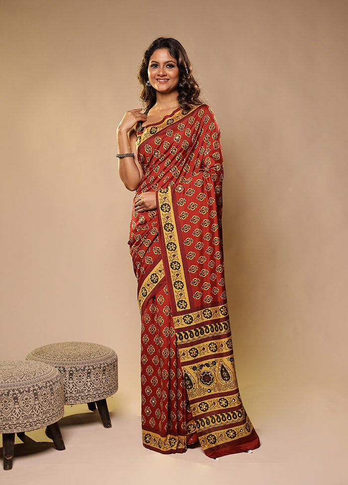 Rust Printed Silk Saree With Blouse Piece