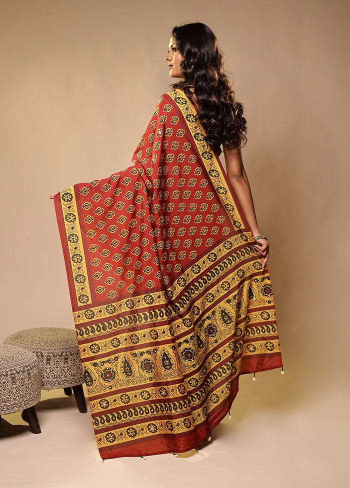 Rust Printed Silk Saree With Blouse Piece