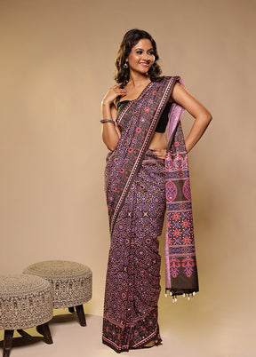 Multicolor Printed Silk Saree With Blouse Piece