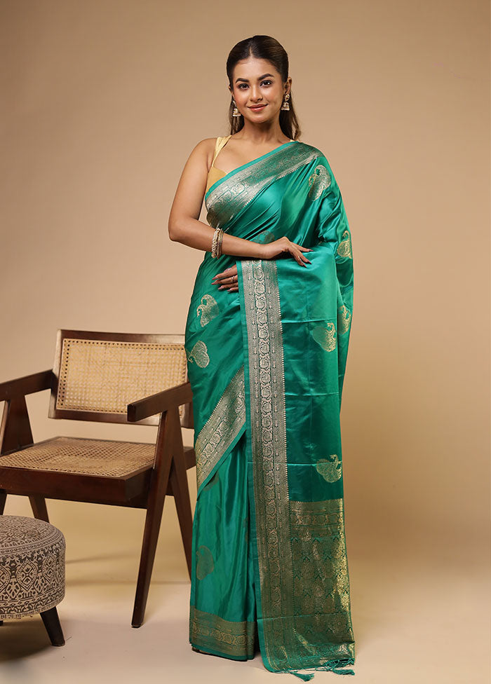 Green Dupion Silk Saree With Blouse Piece