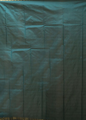 Green Kanjivaram Silk Saree With Blouse Piece