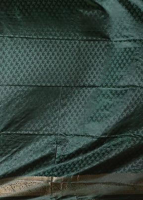 Green Dupion Silk Saree With Blouse Piece