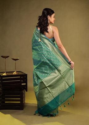 Green Kora Silk Saree With Blouse Piece