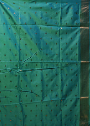Cream Kanjivaram Silk Saree With Blouse Piece