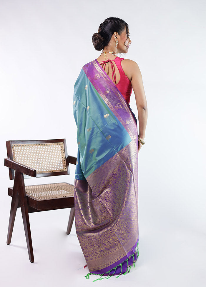 Green Kanjivaram Silk Saree With Blouse Piece
