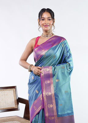 Green Kanjivaram Silk Saree With Blouse Piece