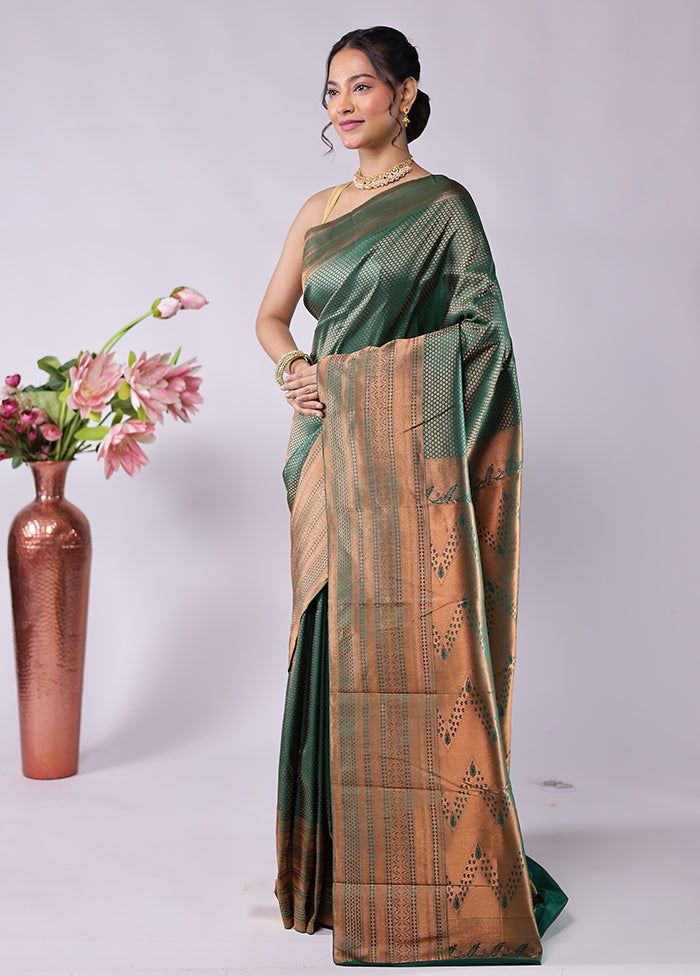 Green Handloom Kanjivaram Pure Silk Saree With Blouse Piece