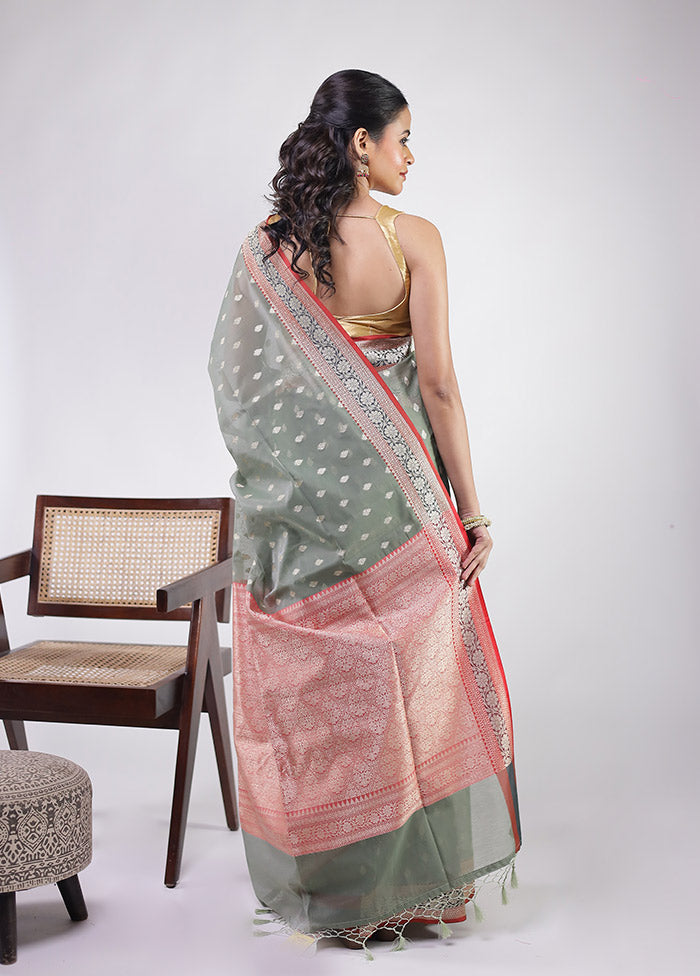 Green Kora Silk Saree With Blouse Piece