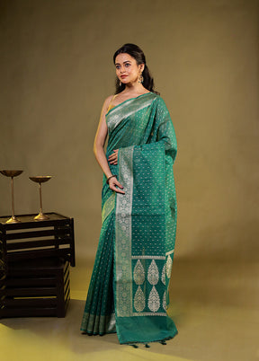 Green Kora Silk Saree With Blouse Piece