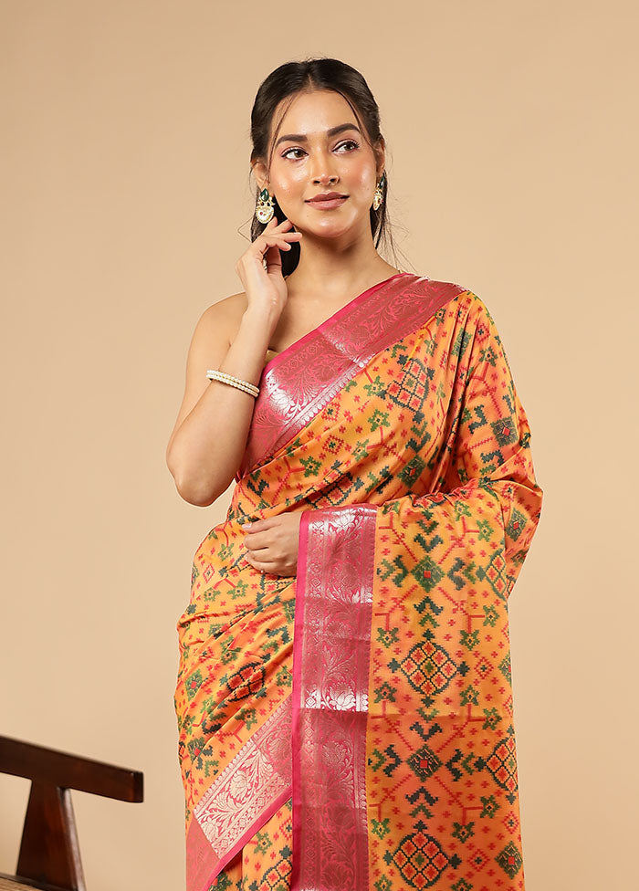 Yellow Dupion Silk Saree With Blouse Piece