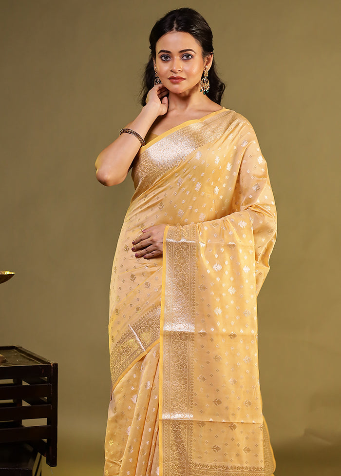 Cream Kora Silk Saree With Blouse Piece