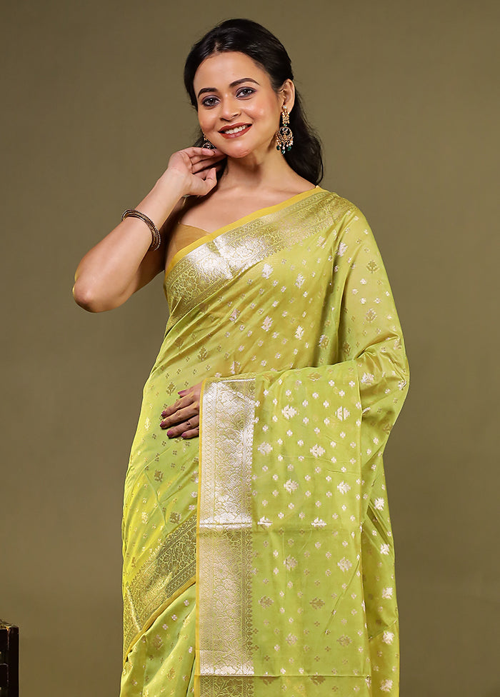 Green Kora Silk Saree With Blouse Piece