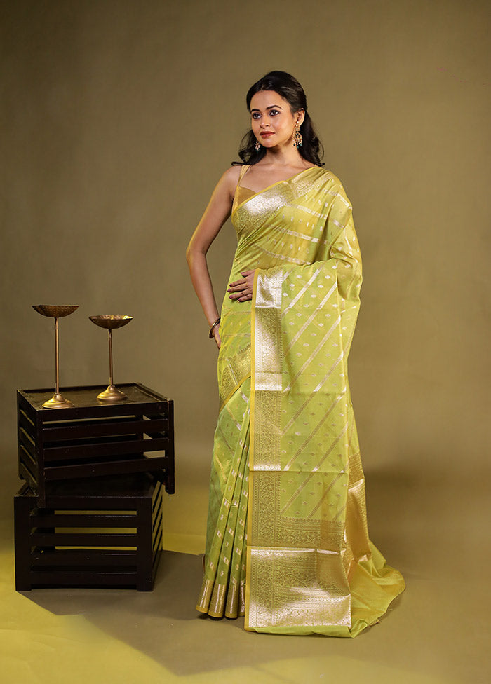 Green Kora Silk Saree With Blouse Piece