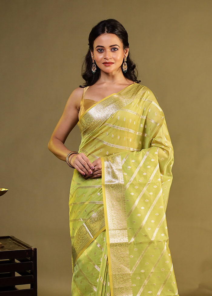 Green Kora Silk Saree With Blouse Piece